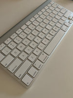Wireless Apple Keyboard A1314